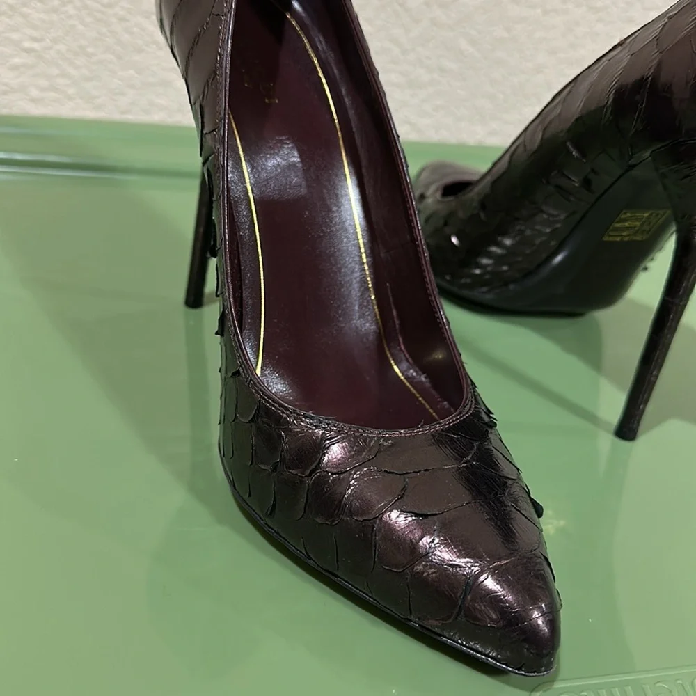 Gucci Heels - Picture 11 of 12